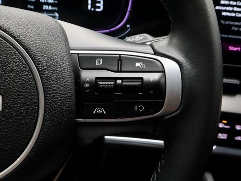 Used 2025 Kia Sportage EX w/ Premium Package image 31