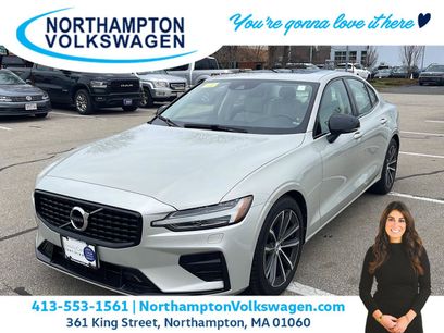 Used 2022 Volvo S60 B5 Momentum w/ Climate Package