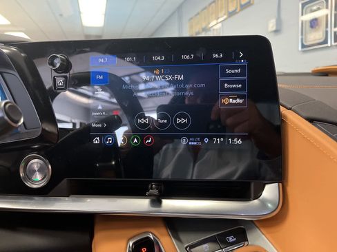 Used 2023 Chevrolet Corvette Stingray Preferred Cpe w/ Z51 Performance Package image 27