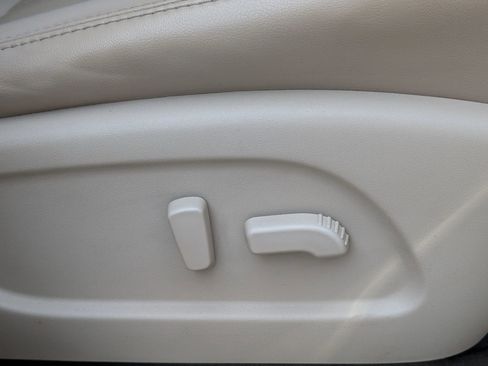 Used 2014 Nissan Pathfinder SL w/ SL Premium Package image 44