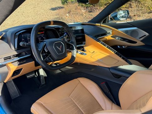 Used 2020 Chevrolet Corvette Stingray Premium Conv w/ 3LT Preferred Equipment Group image 14