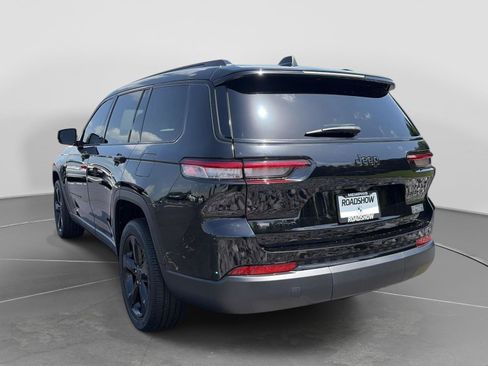 Used 2021 Jeep Grand Cherokee L Laredo AWD/4WD image 3