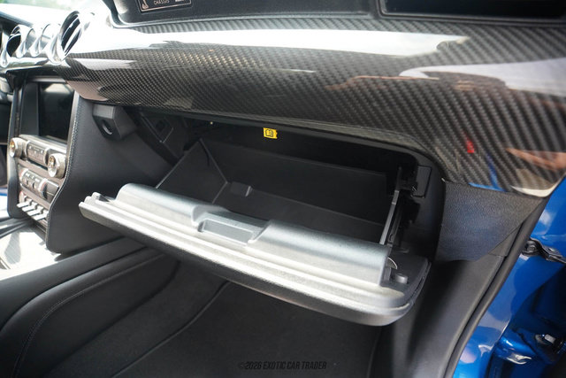 Used 2021 Ford Mustang Shelby GT500 w/ Carbon Fiber Track Pack RWD image 59