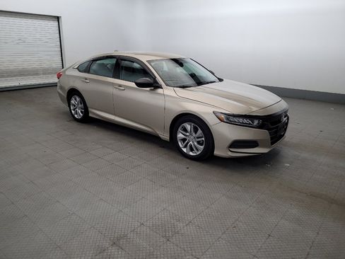 Used 2018 Honda Accord LX image 11