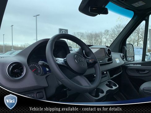New 2025 Mercedes-Benz Sprinter 2500 image 12