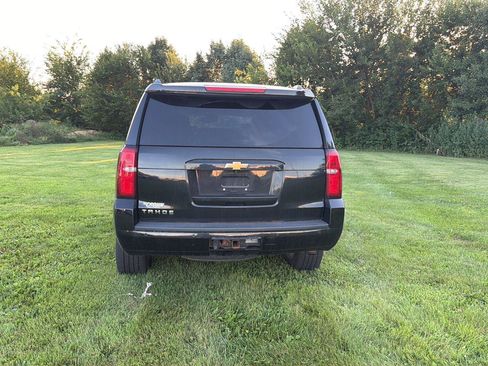 Used 2016 Chevrolet Tahoe LT w/ Luxury Package AWD/4WD image 4