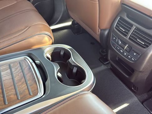 Used 2018 Acura MDX FWD w/ Advance Package image 27