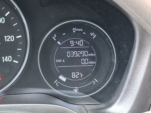 Used 2021 Honda HR-V LX image 20