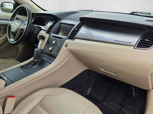 Used 2013 Ford Taurus SEL FWD image 21