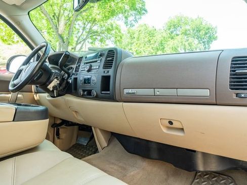 Used 2013 GMC Sierra 1500 SLE image 45