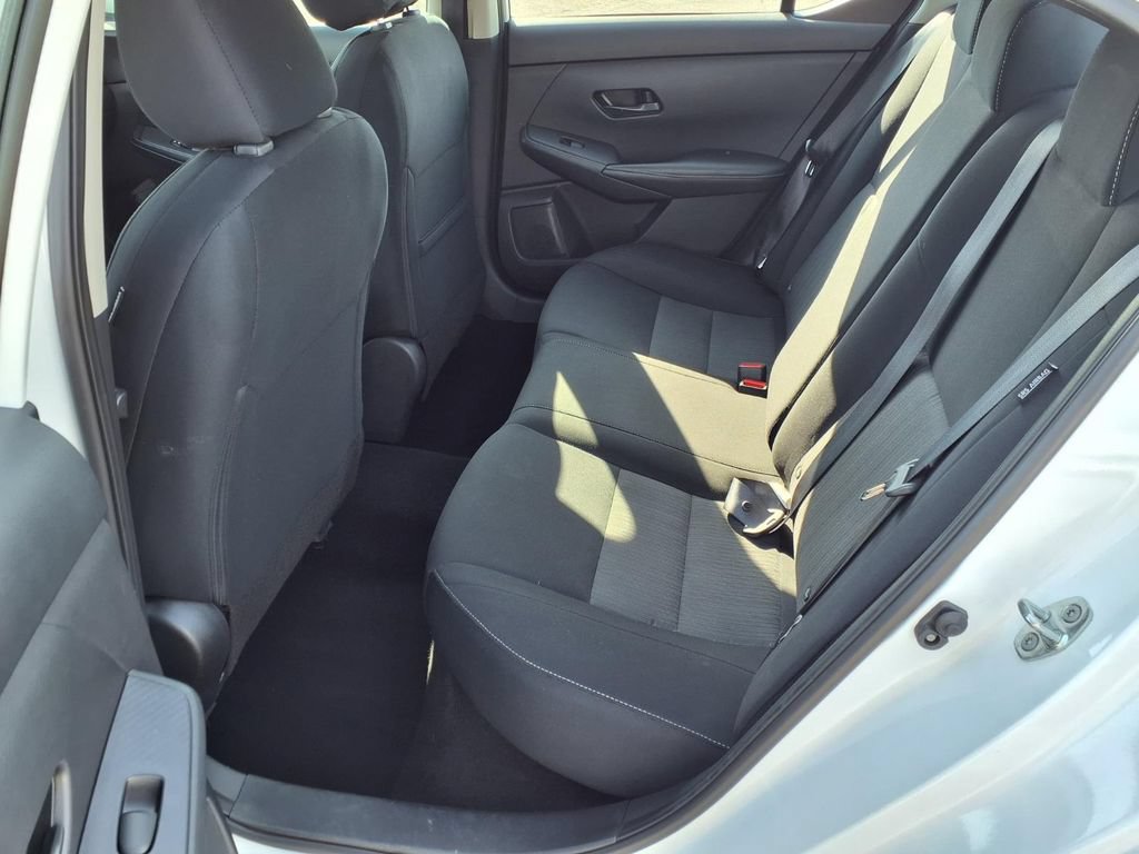 Used 2024 Nissan Sentra SV FWD image 22