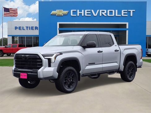 Used 2024 Toyota Tundra SR5 image 3