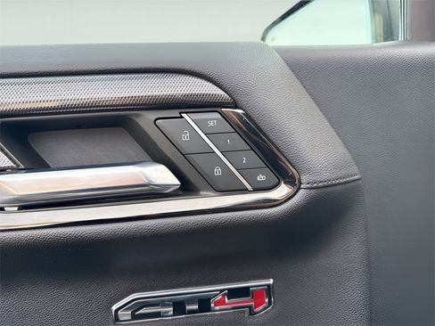 Used 2023 GMC Sierra 1500 AT4 image 22