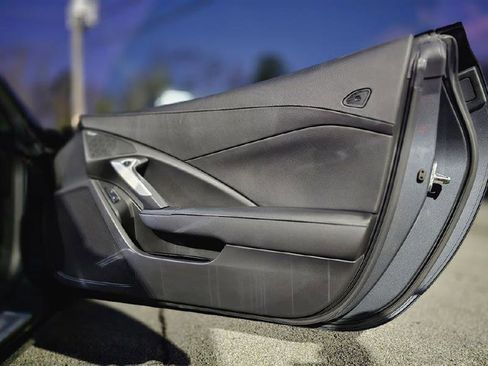 Used 2014 Chevrolet Corvette Stingray Coupe image 21