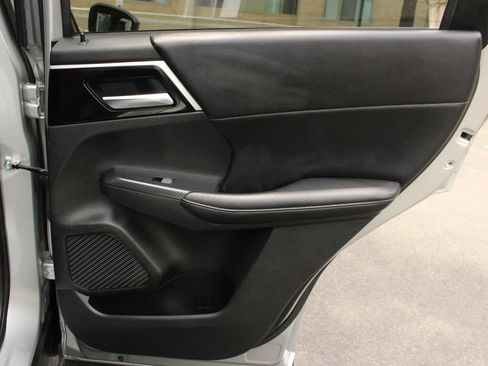 Used 2022 Mitsubishi Outlander SEL Black Edition AWD/4WD image 25