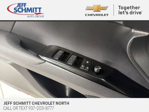 Used 2025 Toyota Camry LE image 20