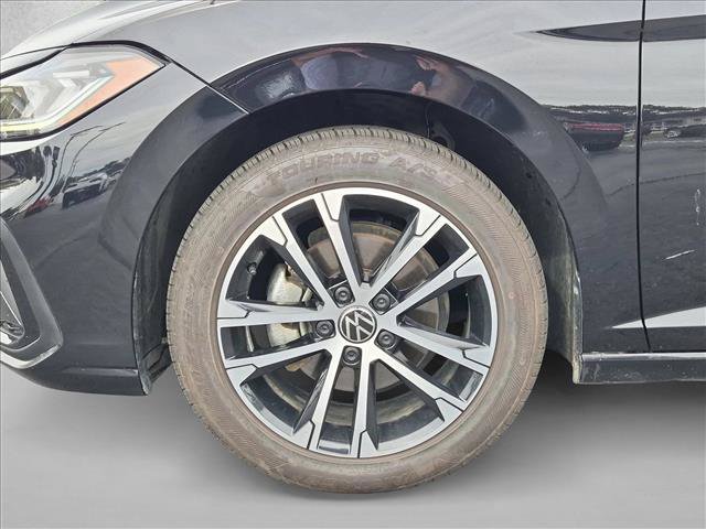 Used 2025 Volkswagen Jetta Sport FWD image 22