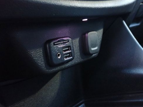 Used 2020 Chevrolet Traverse Premier w/ LPO, Floor Liner Package image 32