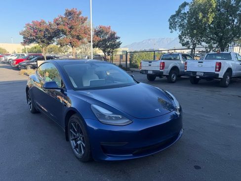 Used 2021 Tesla Model 3 Long Range AWD/4WD image 2