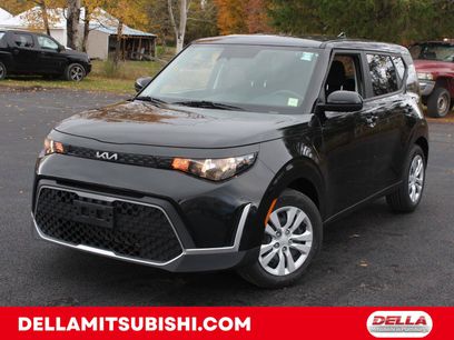 Used 2023 Kia Soul LX