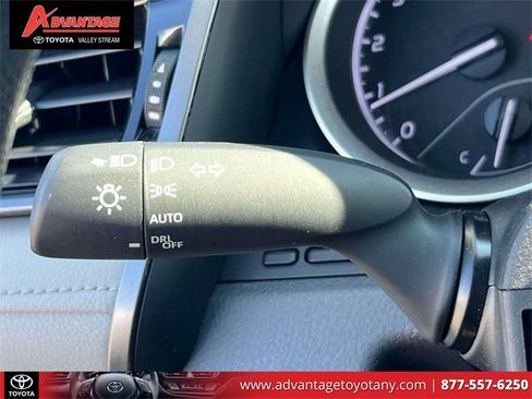 Certified 2022 Toyota Camry LE image 26