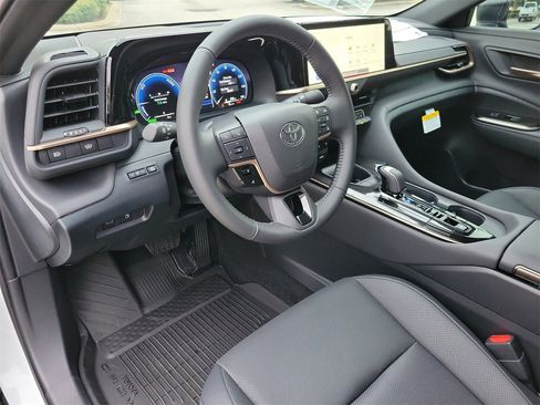 New 2026 Toyota Crown XLE image 14