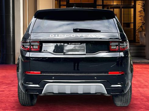 Used 2024 Land Rover Discovery Sport S image 3