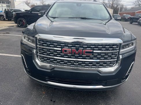 Used 2021 GMC Acadia Denali w/ Denali Ultimate Package image 8