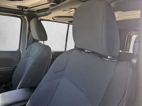 Certified 2022 Jeep Wrangler Unlimited Sport image 15