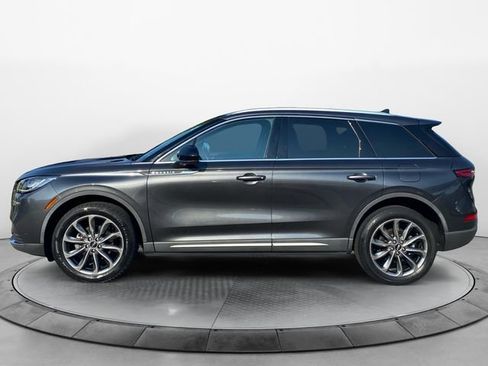Used 2020 Lincoln Corsair FWD w/ Premium Package image 2