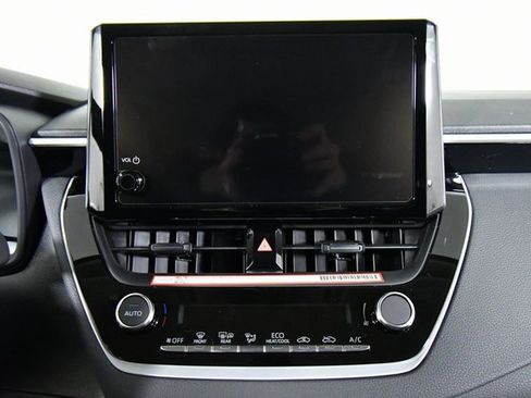 New 2026 Toyota Corolla LE image 4