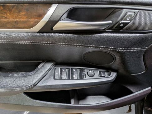 Used 2015 BMW X3 xDrive28i image 16