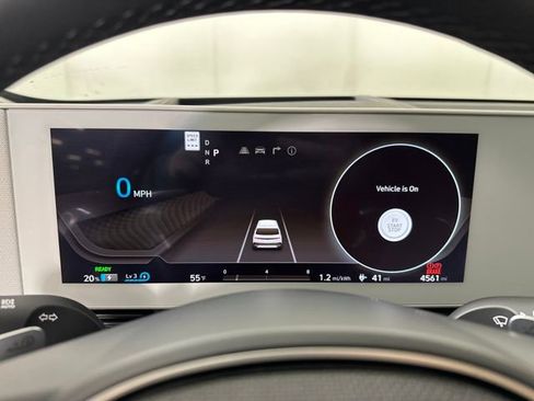 Used 2024 Hyundai Ioniq 5 Limited image 17