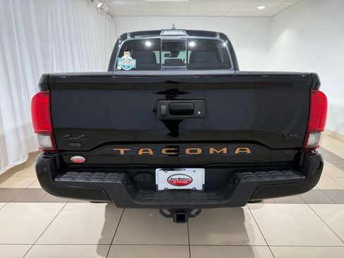 Certified 2023 Toyota Tacoma 4x4 Double Cab w/ Trail Edition image 4