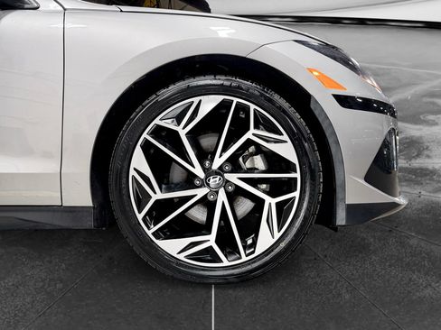 Used 2024 Hyundai Ioniq 6 SEL AWD/4WD image 36