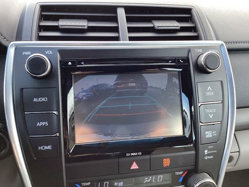 Certified 2016 Toyota Camry XLE image 35