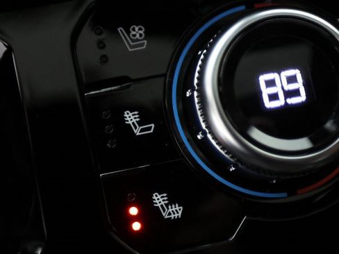 Used 2024 GMC Sierra 2500 Denali Ultimate image 29