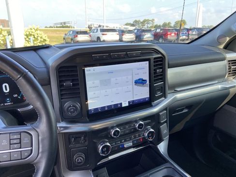 Used 2021 Ford F150 Lariat RWD image 23