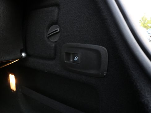 Used 2016 Buick Cascada Premium image 48