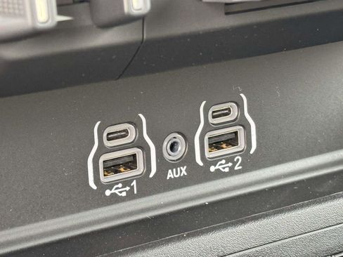 New 2026 RAM 1500 Big Horn AWD/4WD image 6