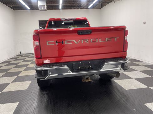 Used 2021 Chevrolet Silverado 2500 LTZ w/ LTZ Premium Package AWD/4WD image 3
