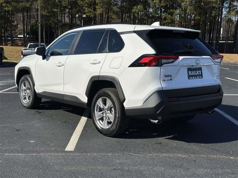 New 2025 Toyota RAV4 XLE w/ Convenience Package image 21