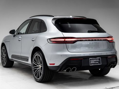 Certified 2026 Porsche Macan AWD/4WD image 3