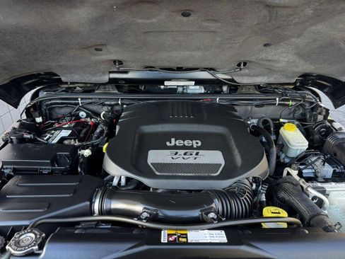 Used 2013 Jeep Wrangler Unlimited Sahara w/ Dual Top Group image 2