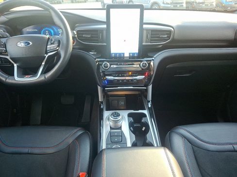 Certified 2024 Ford Explorer ST w/ Equipment Group 401A image 15