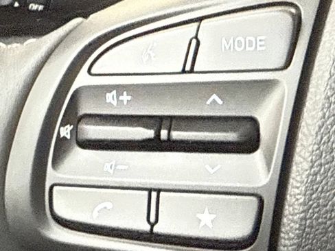 New 2026 Hyundai Venue SEL FWD image 21