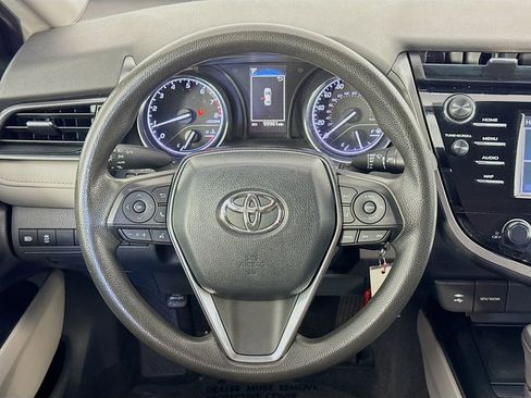 Used 2019 Toyota Camry LE image 36