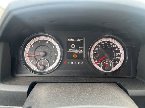 Used 2014 RAM 1500 Express image 7