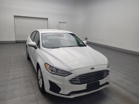 Used 2020 Ford Fusion SE image 13