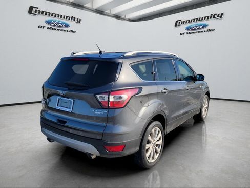 Used 2017 Ford Escape Titanium image 8